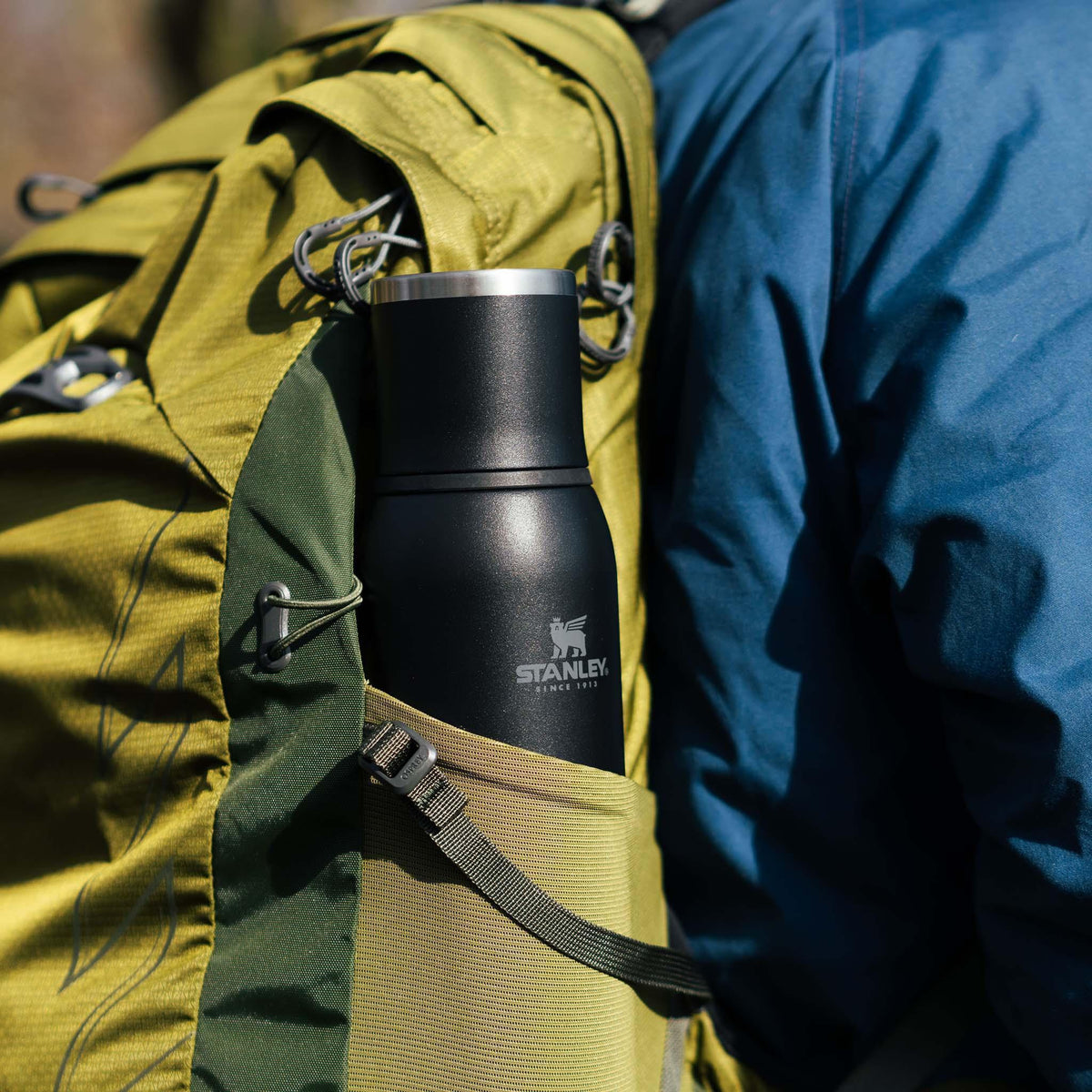 Stanley Adventure To-Go Bottle Siyah 0.75 L