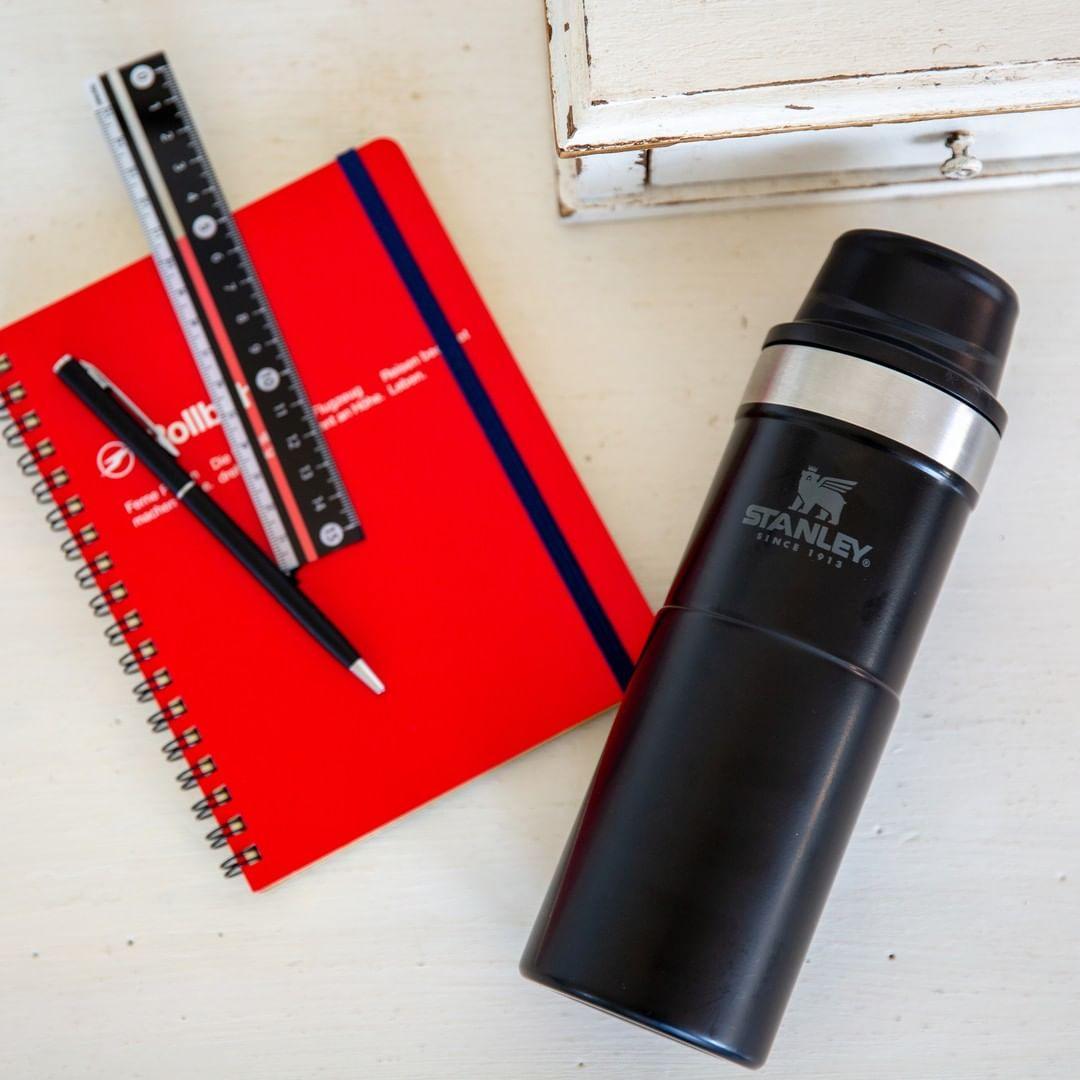 Stanley Trigger-Action Travel Mug Siyah 0.47 L