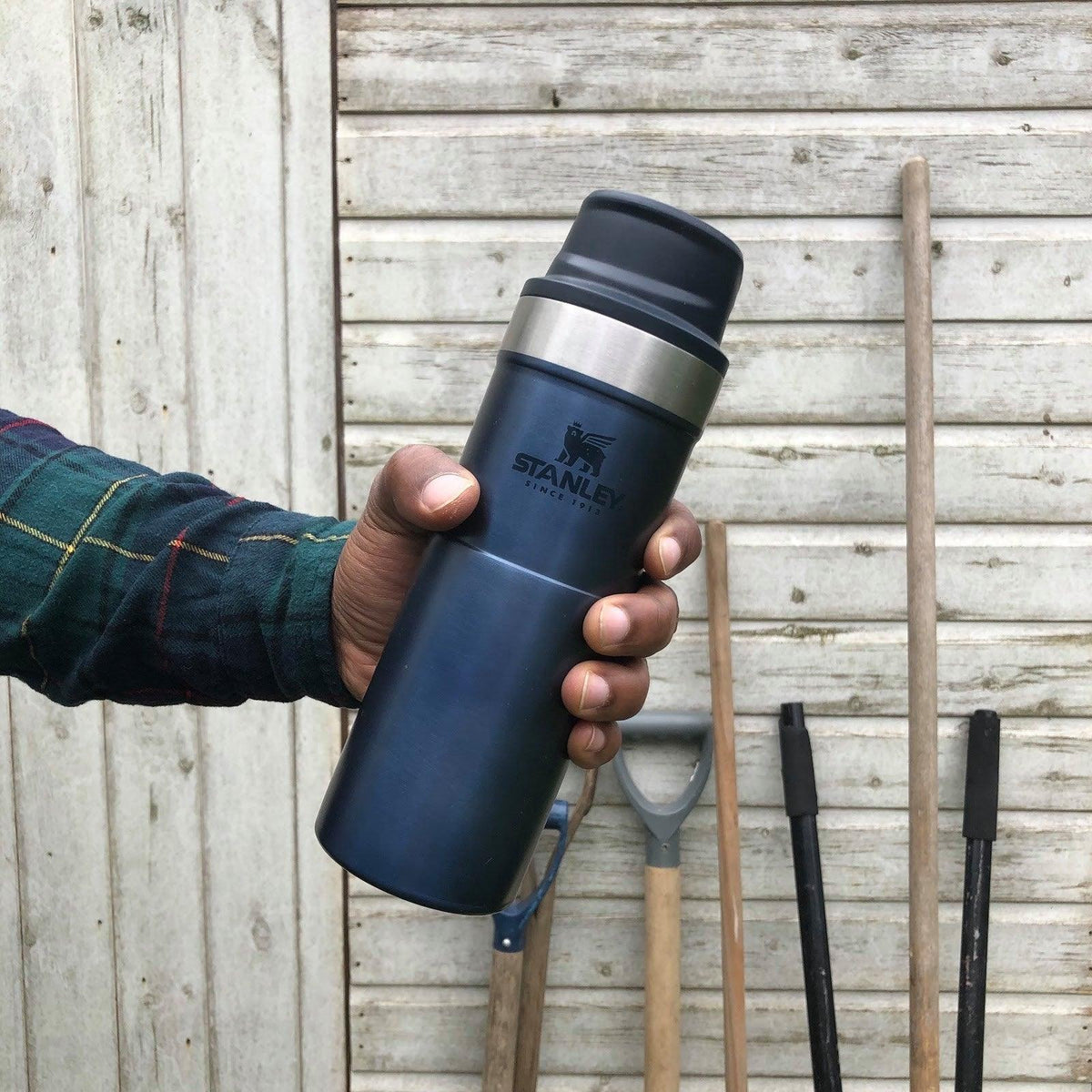Stanley Trigger-Action Travel Mug Lacivert 0.47 L